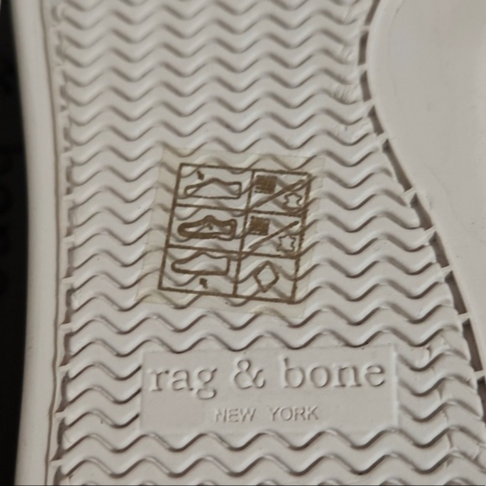 NIB! Rag & Bone Standard Issue Lace Up Sneakers in White. - Picture 6 of 9
